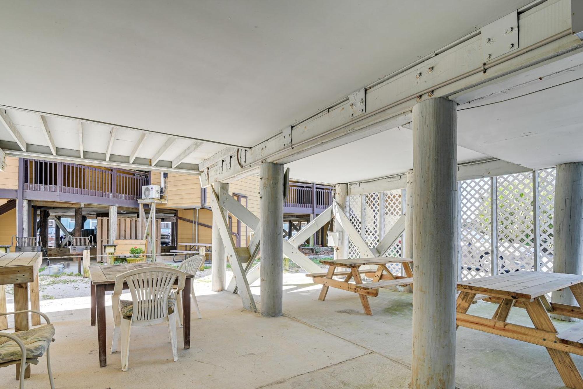 Coastal Condo On Beach With Community Pool Access! Myrtle Beach Exteriör bild