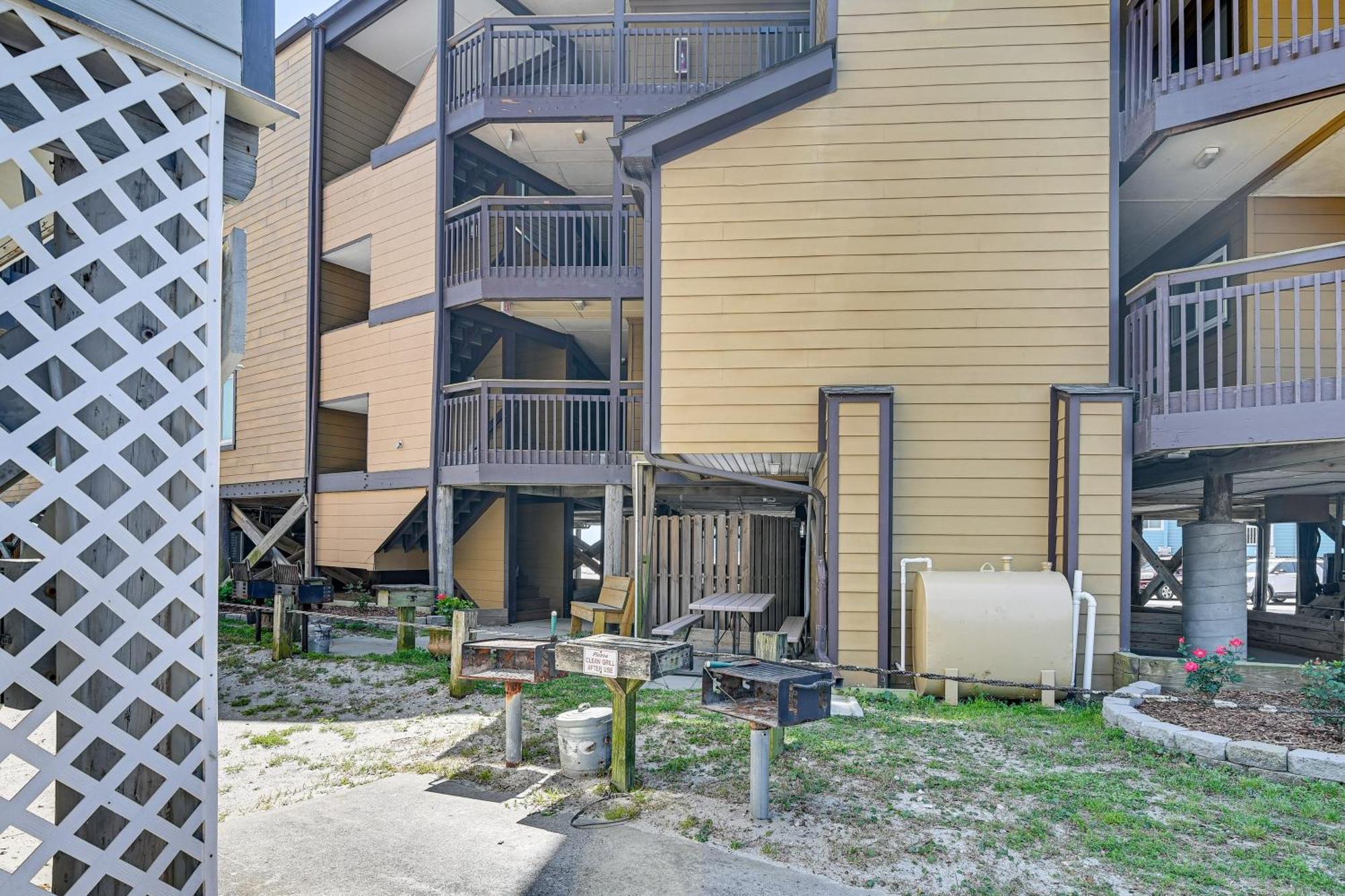 Coastal Condo On Beach With Community Pool Access! Myrtle Beach Exteriör bild