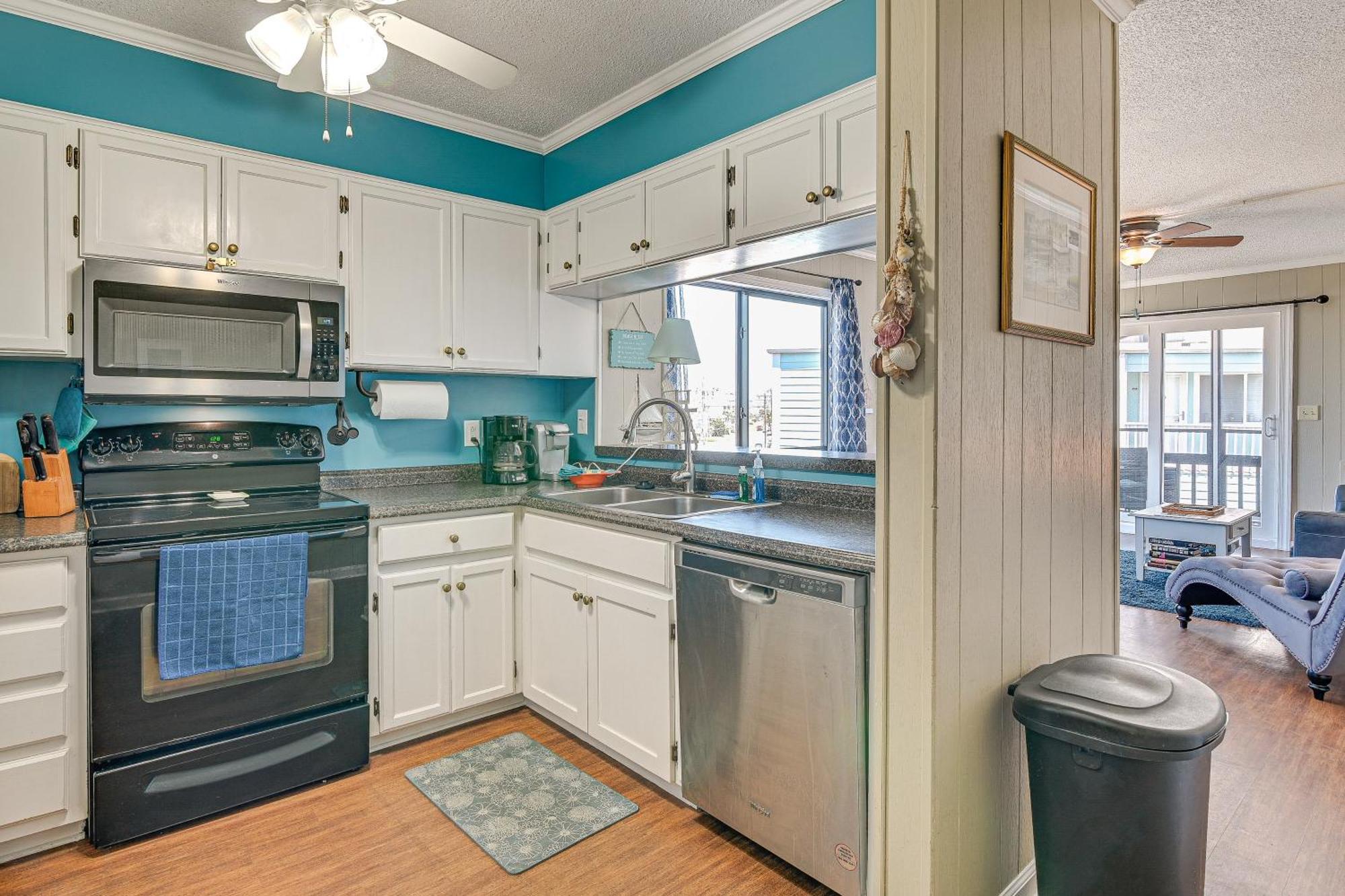 Coastal Condo On Beach With Community Pool Access! Myrtle Beach Exteriör bild